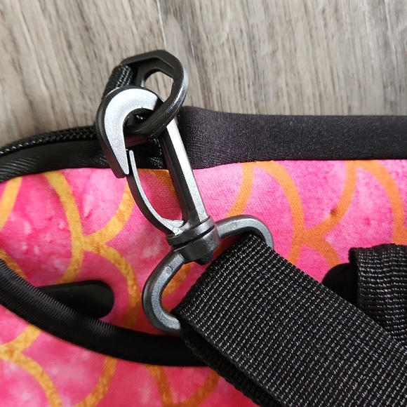 Richen neoprene mermaid pattern laptop/tablet bag - Picture 5 of 7